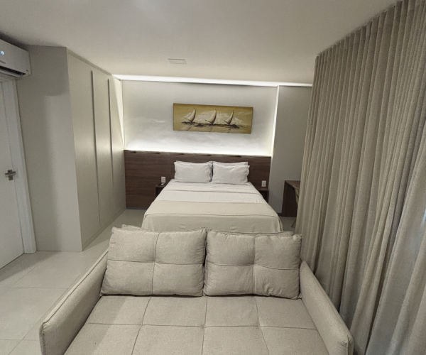 Apto-com-cama-de-casal-sofá-cama-